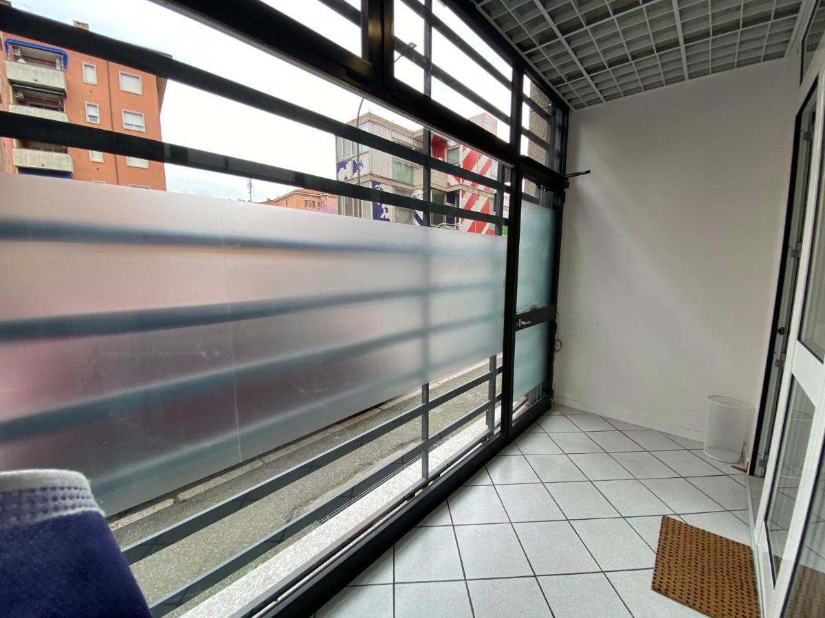 Apartamento Crespi In Fiera Bolonia Exterior foto